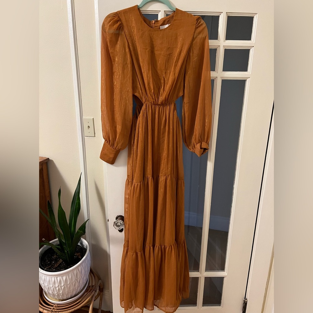 Beautiful gold cut out dress, XS/SM, floor length
